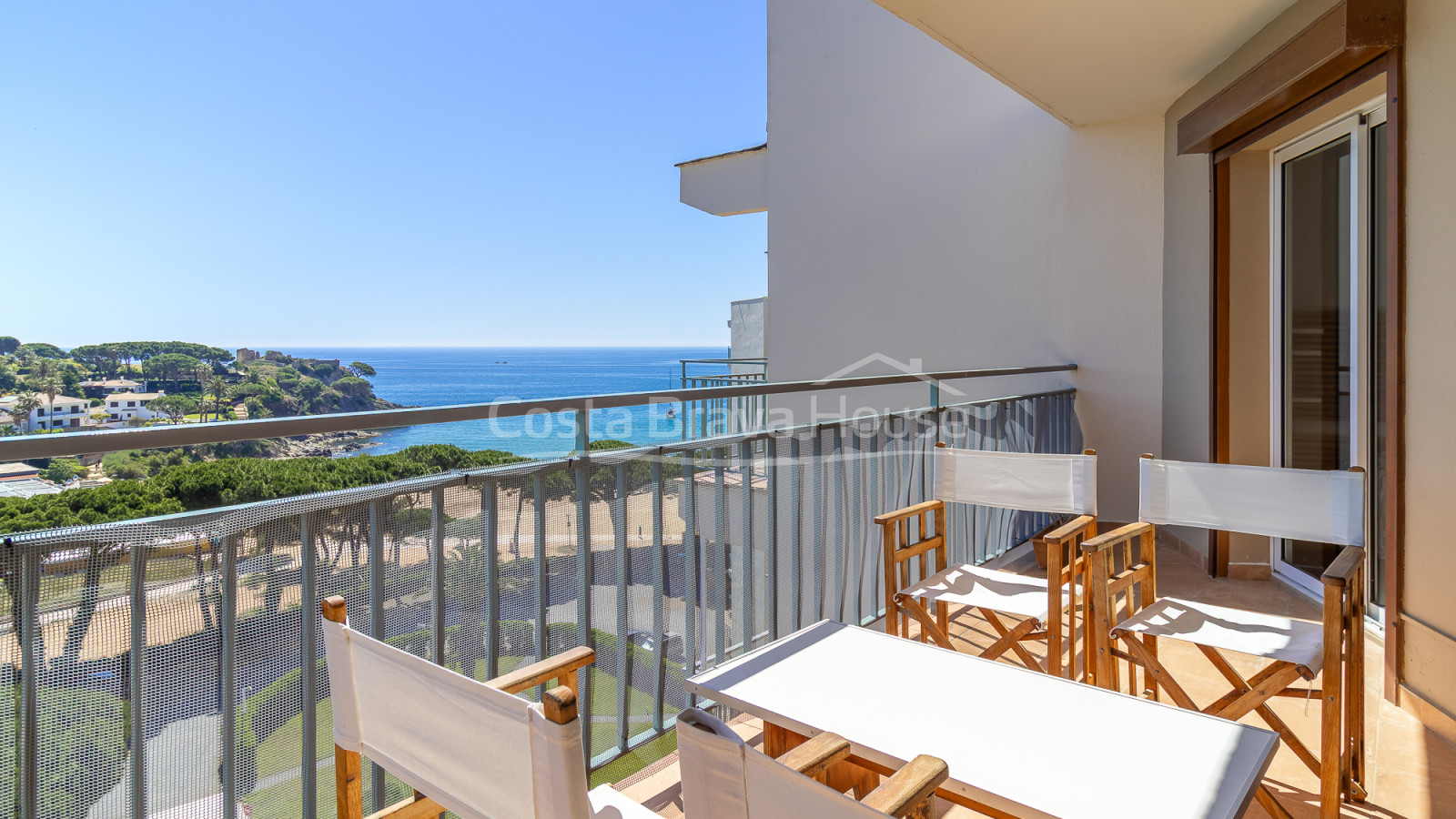 Penthouse aan zee in La Fosca met zeezicht, groot solarium en privéparkeerplaats