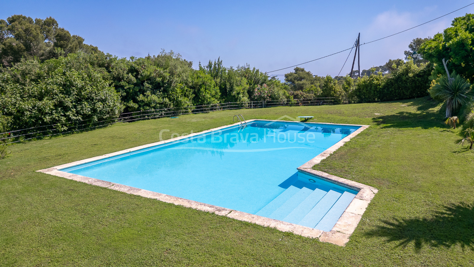 Exclusive villa in Sa Riera with panoramic sea views and private swimming pool in Begur