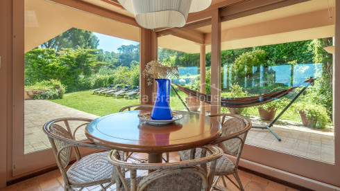 Exclusiva vila a Sa Riera amb vistes panoràmiques al mar i piscina privada a Begur
