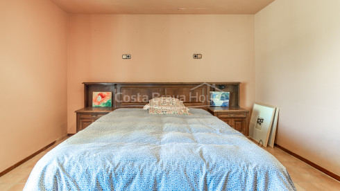 Exclusiva villa en Sa Riera con vistas panorámicas al mar y piscina privada en Begur