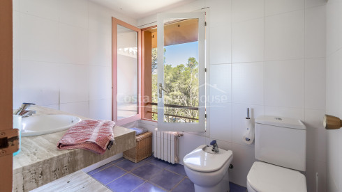 Exclusiva vila a Sa Riera amb vistes panoràmiques al mar i piscina privada a Begur