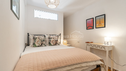 Casa en Sa Tuna con licencia turística, piscina infinity y apartamento independiente