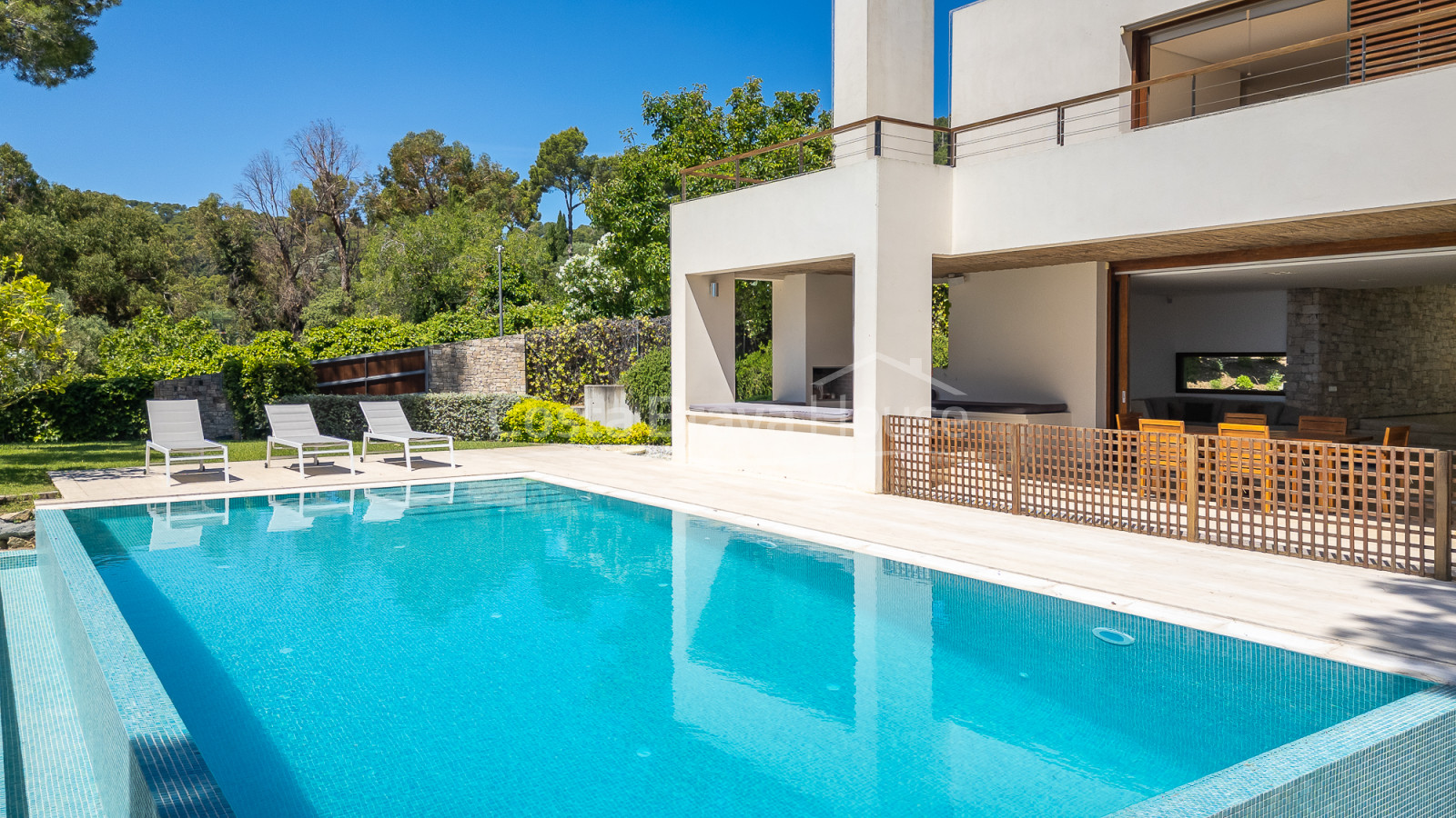 Vrijstaand huis te koop in Aiguablava, Begur, met infinity pool en zeezicht