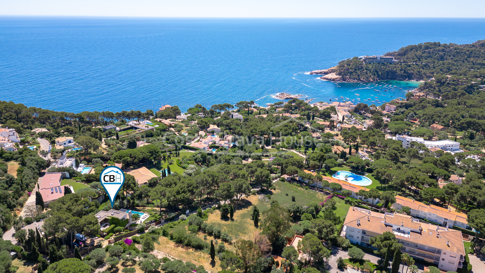 Vrijstaand huis te koop in Aiguablava, Begur, met infinity pool en zeezicht