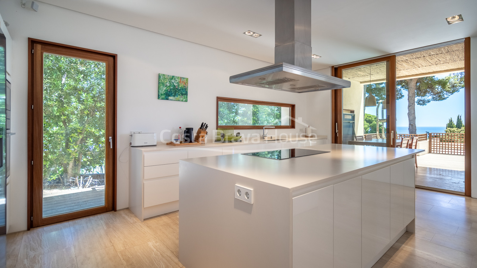 Vrijstaand huis te koop in Aiguablava, Begur, met infinity pool en zeezicht