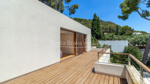 Vrijstaand huis te koop in Aiguablava, Begur, met infinity pool en zeezicht