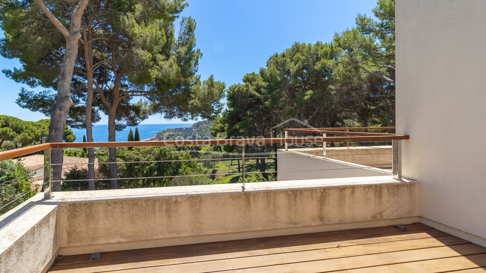 Vrijstaand huis te koop in Aiguablava, Begur, met infinity pool en zeezicht