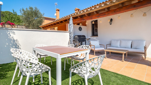 Herenhuis in Begur, Sa Tuna, met zeezicht, terrassen, gemeenschappelijk zwembad en eigen garage