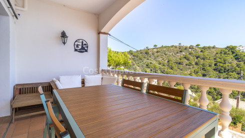 Herenhuis in Begur, Sa Tuna, met zeezicht, terrassen, gemeenschappelijk zwembad en eigen garage