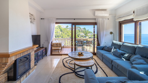Herenhuis in Begur, Sa Tuna, met zeezicht, terrassen, gemeenschappelijk zwembad en eigen garage