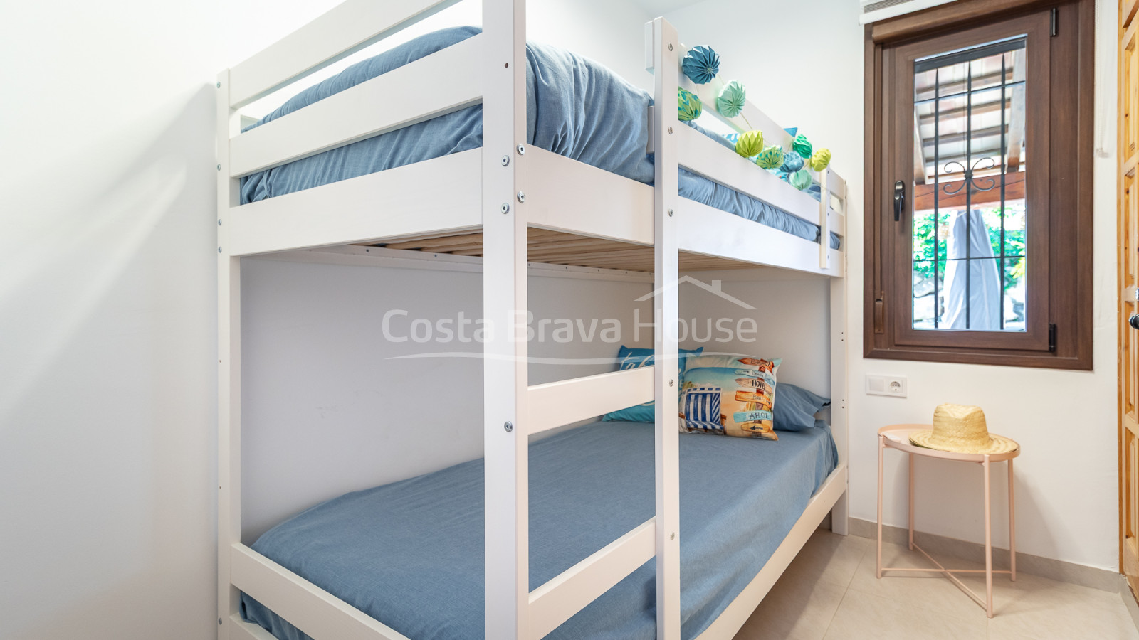 Herenhuis in Begur, Sa Tuna, met zeezicht, terrassen, gemeenschappelijk zwembad en eigen garage
