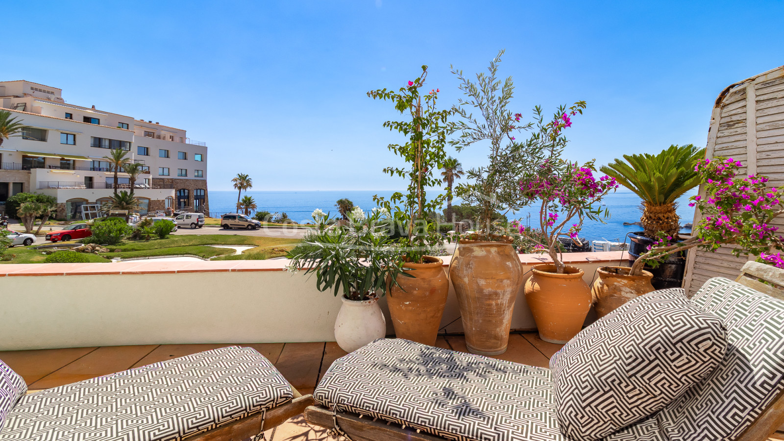 Appartement in het wooncomplex Cap Sa Sal, Begur, met privéterras en zeezicht