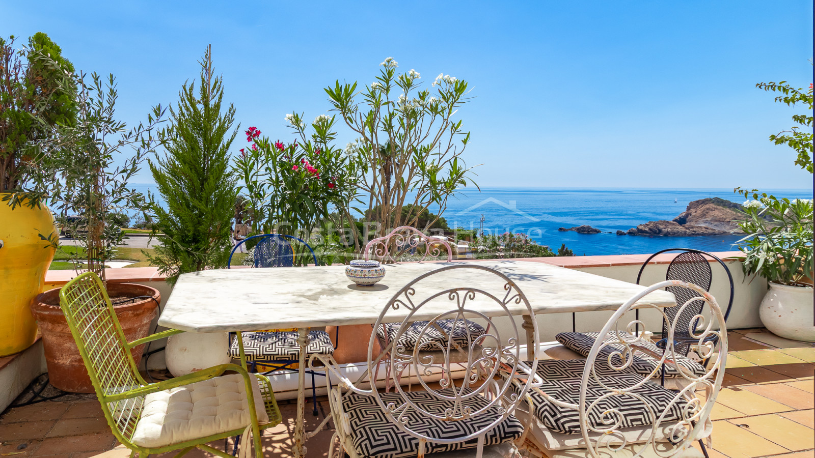 Appartement in het wooncomplex Cap Sa Sal, Begur, met privéterras en zeezicht
