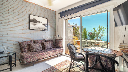 Appartement in het wooncomplex Cap Sa Sal, Begur, met privéterras en zeezicht