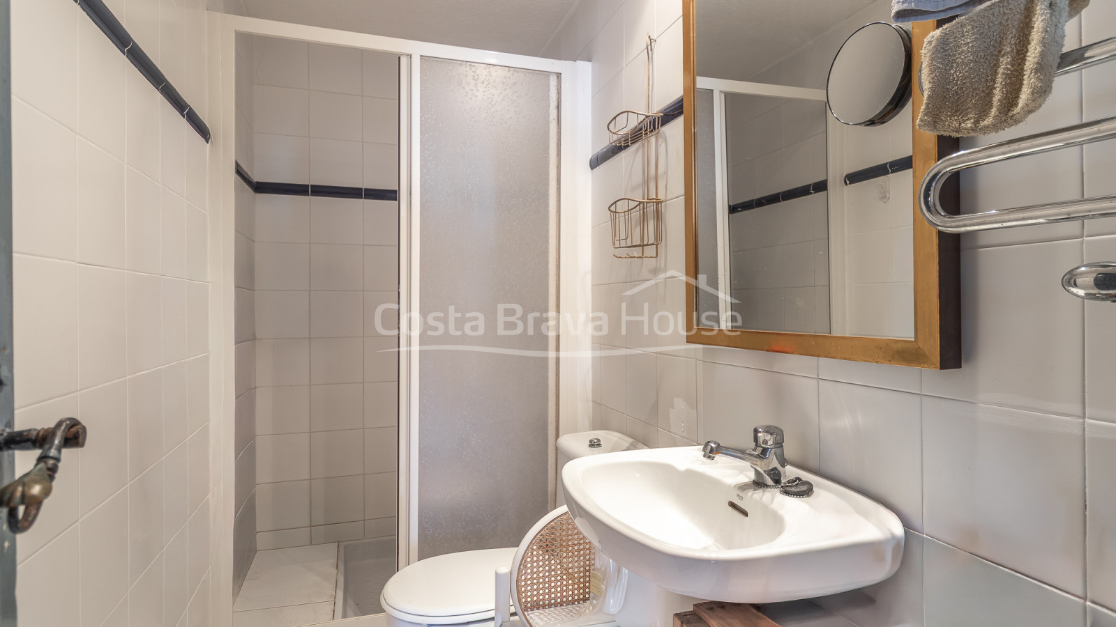 Appartement in het wooncomplex Cap Sa Sal, Begur, met privéterras en zeezicht