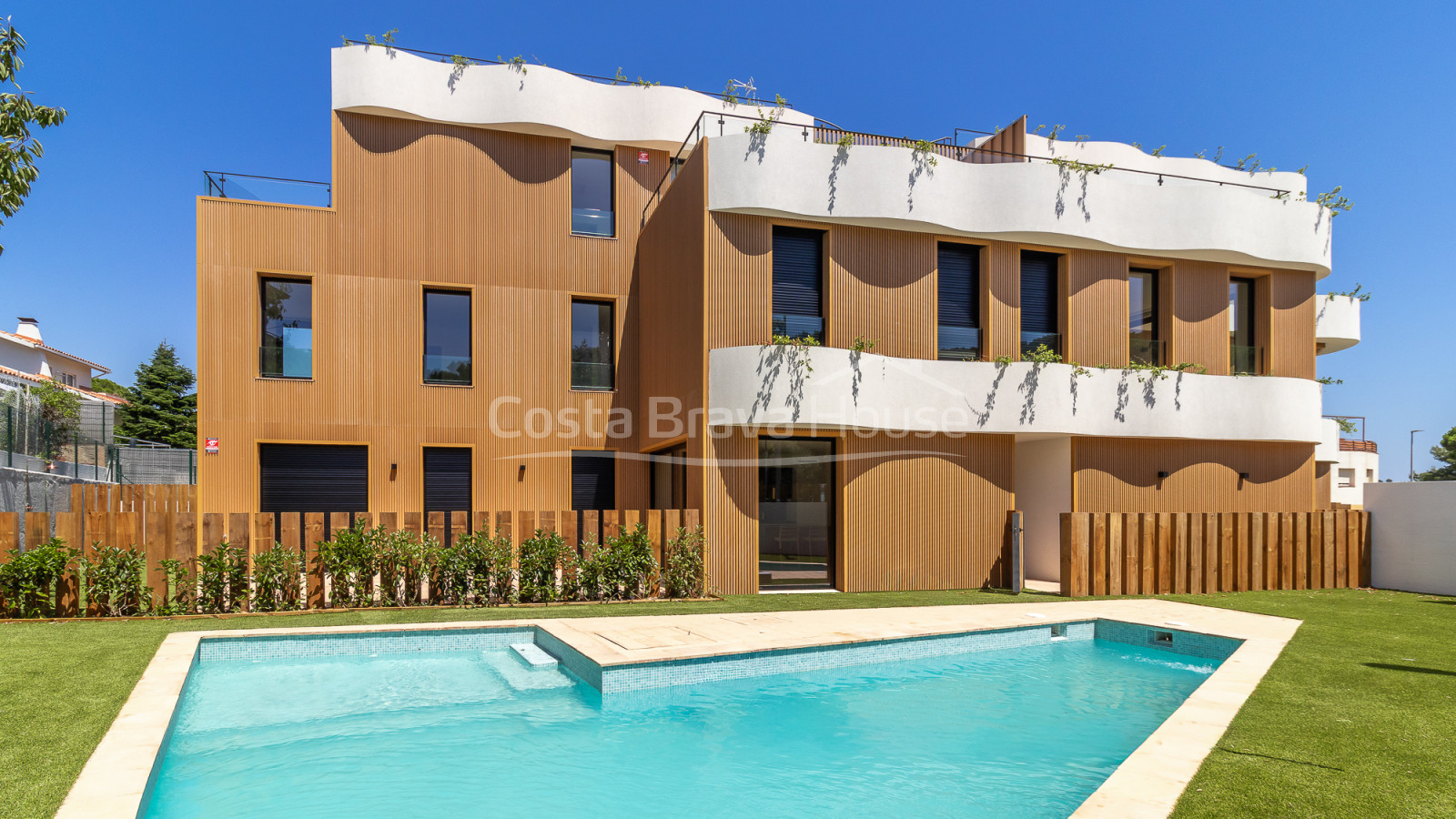 Nieuwgebouwd appartement in Palamós met een privétuin van 96 m², op 400 meter van het strand van La Fosca