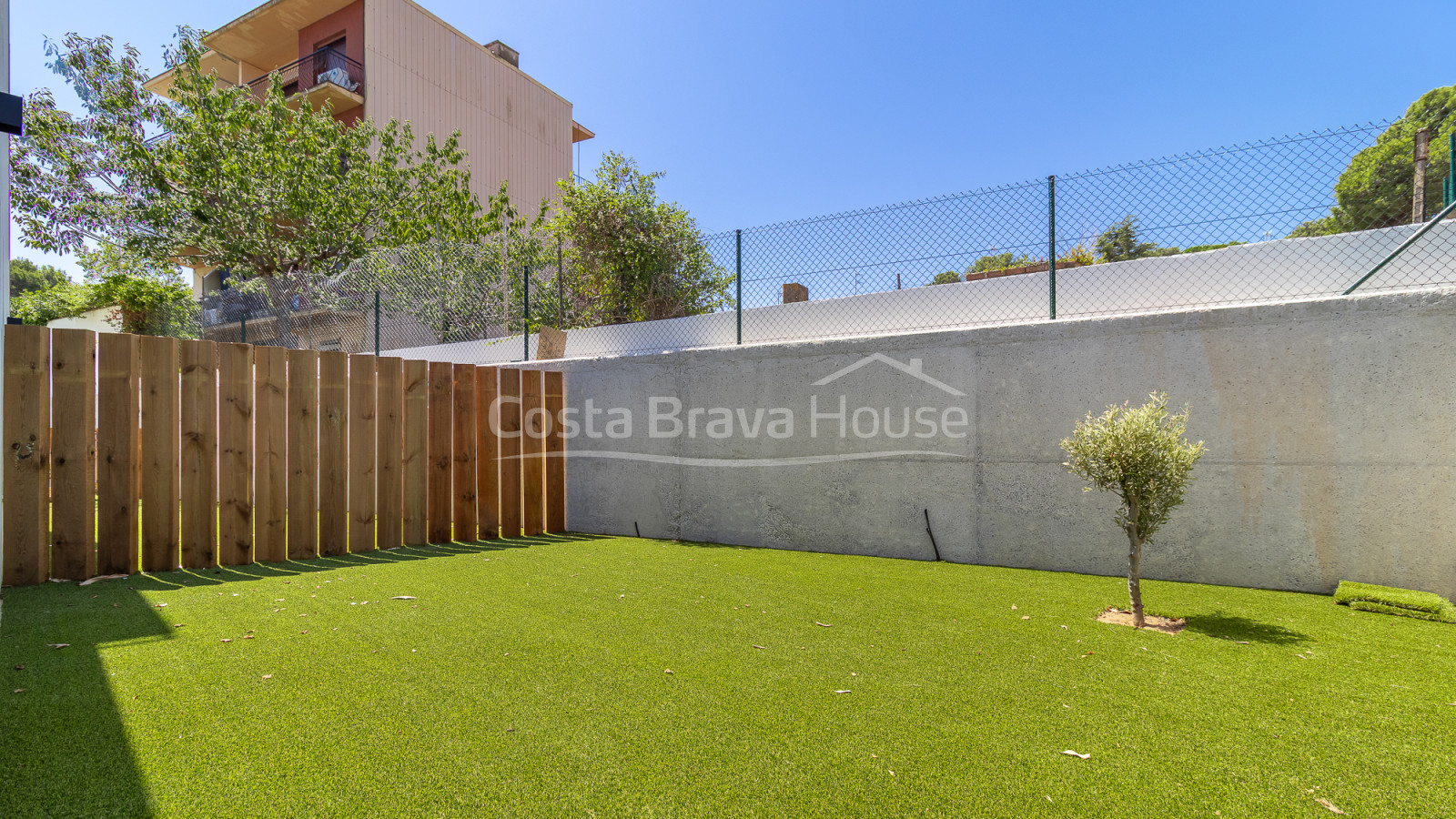 Nieuwgebouwd appartement in Palamós met een privétuin van 96 m², op 400 meter van het strand van La Fosca