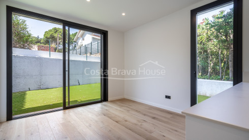 Nieuwgebouwd appartement in Palamós met een privétuin van 96 m², op 400 meter van het strand van La Fosca