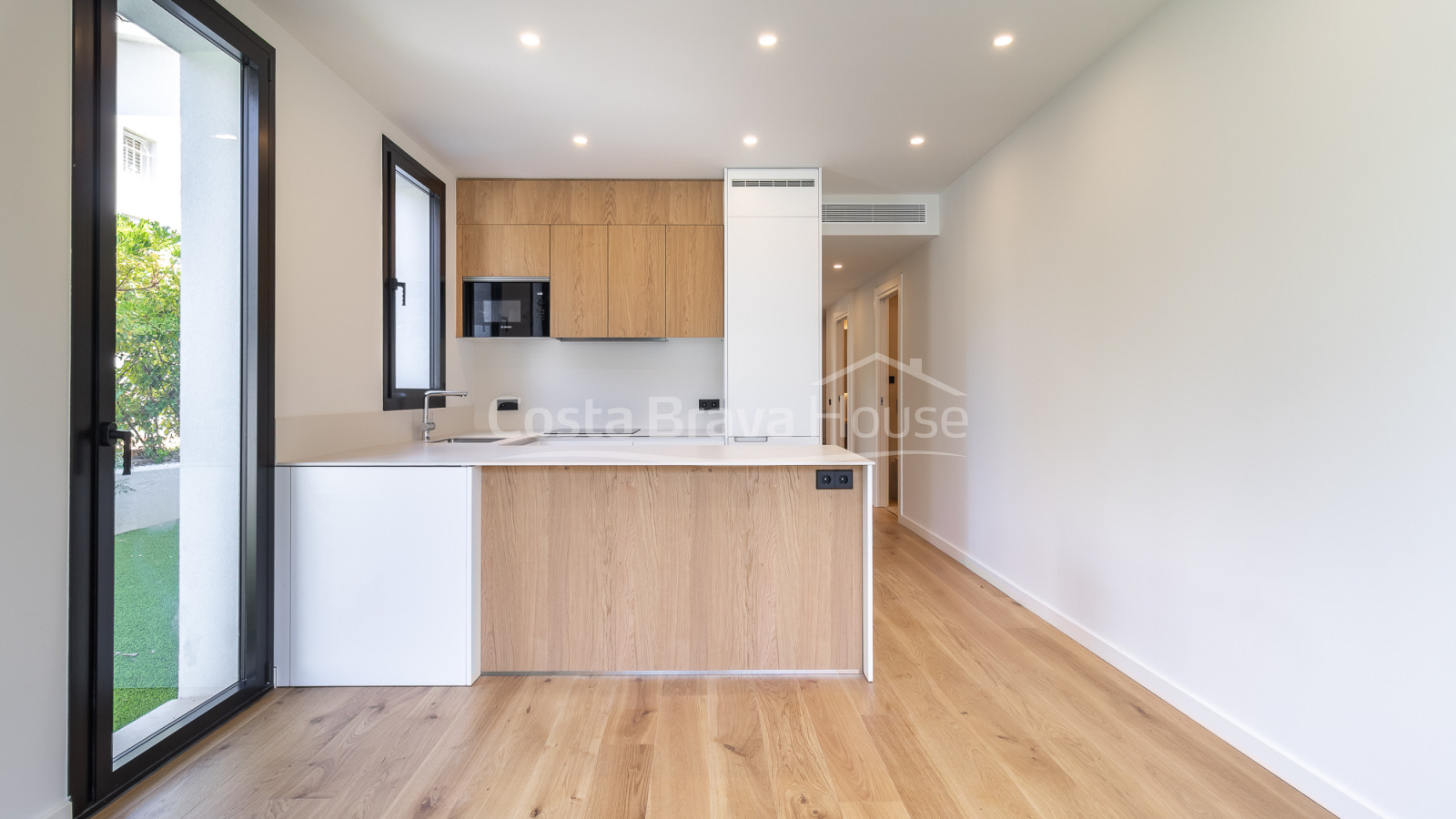 Nieuwgebouwd appartement in Palamós met een privétuin van 96 m², op 400 meter van het strand van La Fosca