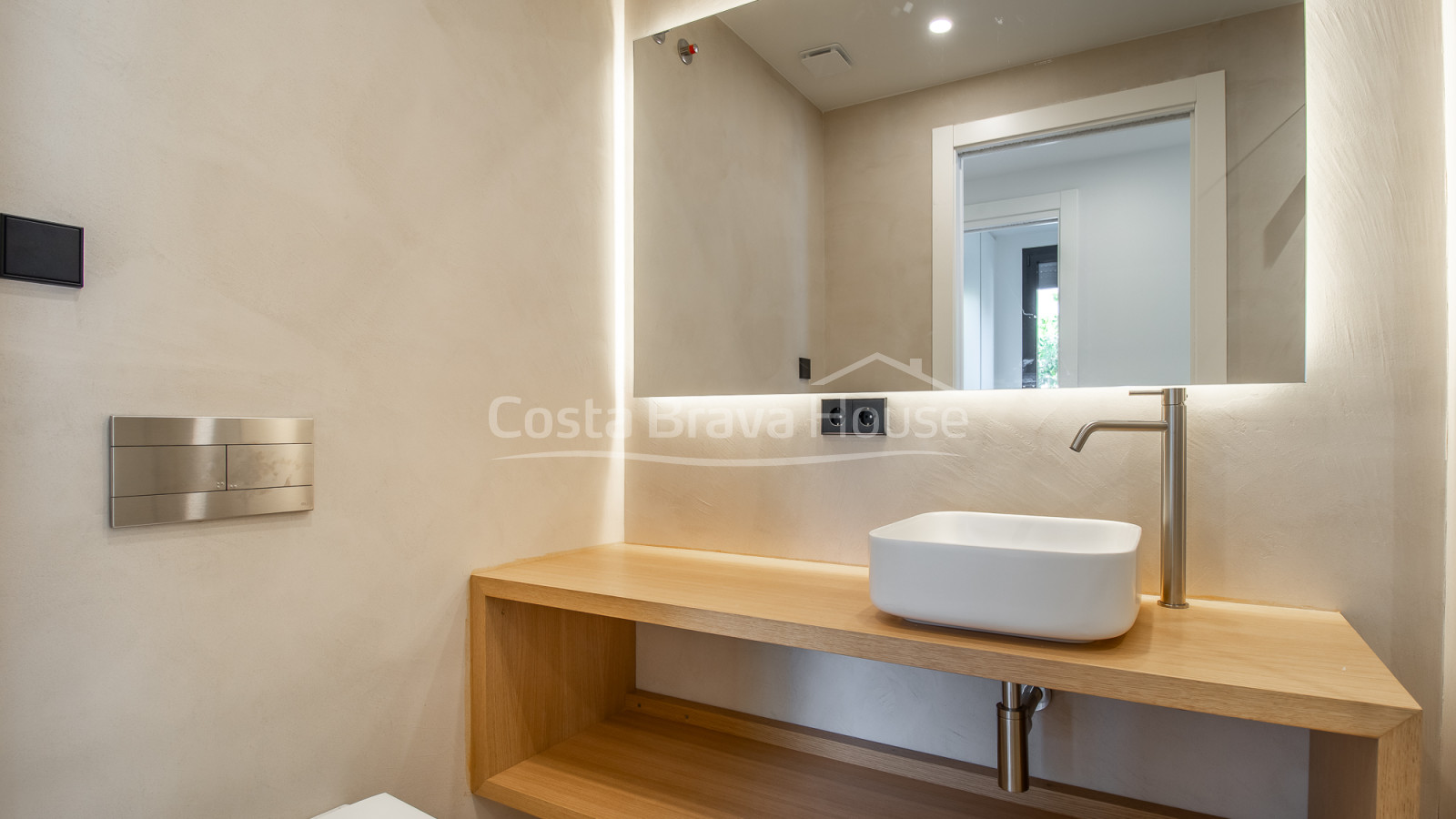 Nieuwgebouwd appartement in Palamós met een privétuin van 96 m², op 400 meter van het strand van La Fosca
