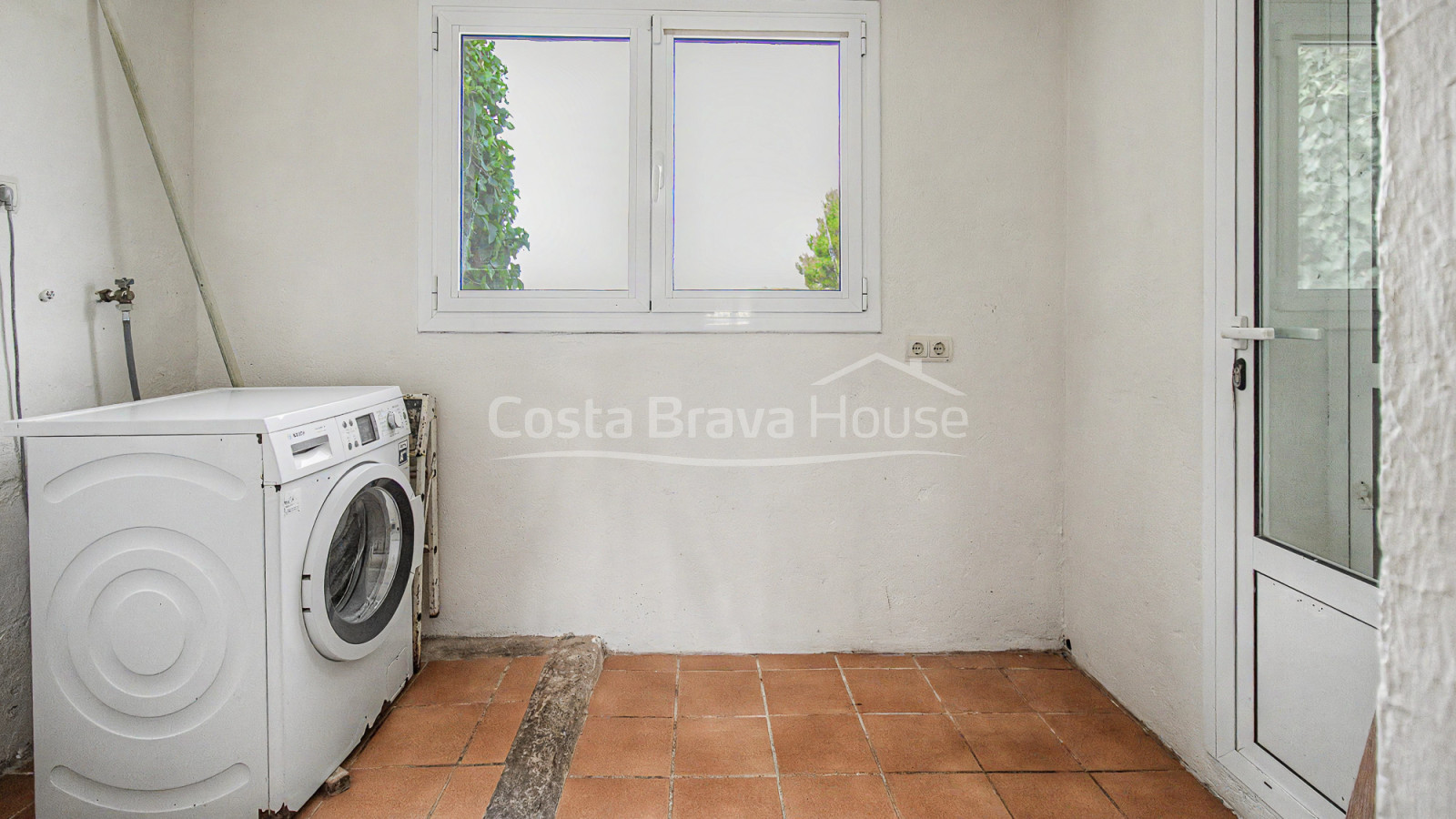 Herenhuis in Begur met een privétuin van 80 m², uitzicht op het kasteel van Begur en uitstekend renovatiepotentieel