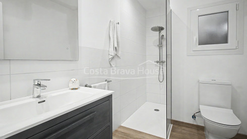 Herenhuis in Begur met een privétuin van 80 m², uitzicht op het kasteel van Begur en uitstekend renovatiepotentieel