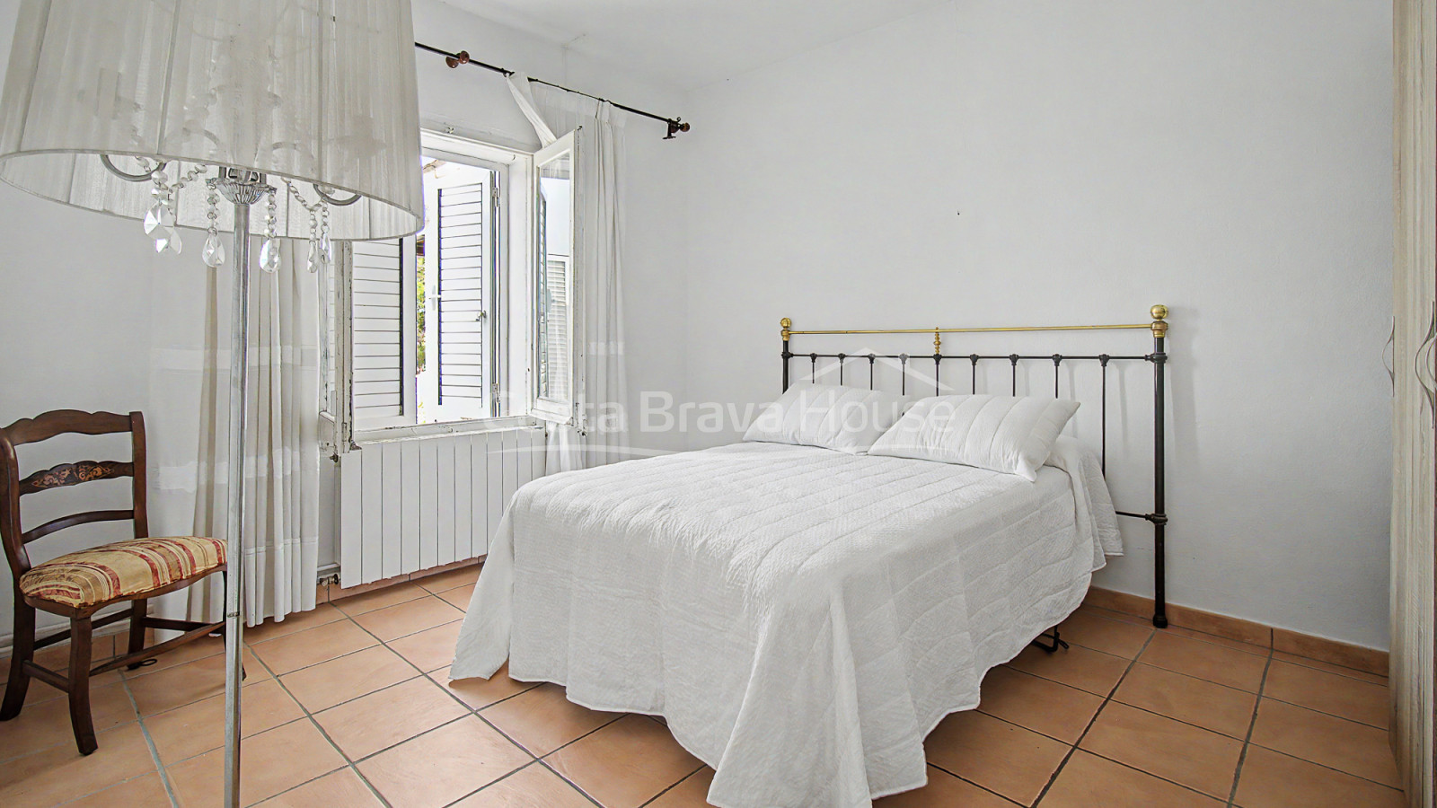 Herenhuis in Begur met een privétuin van 80 m², uitzicht op het kasteel van Begur en uitstekend renovatiepotentieel