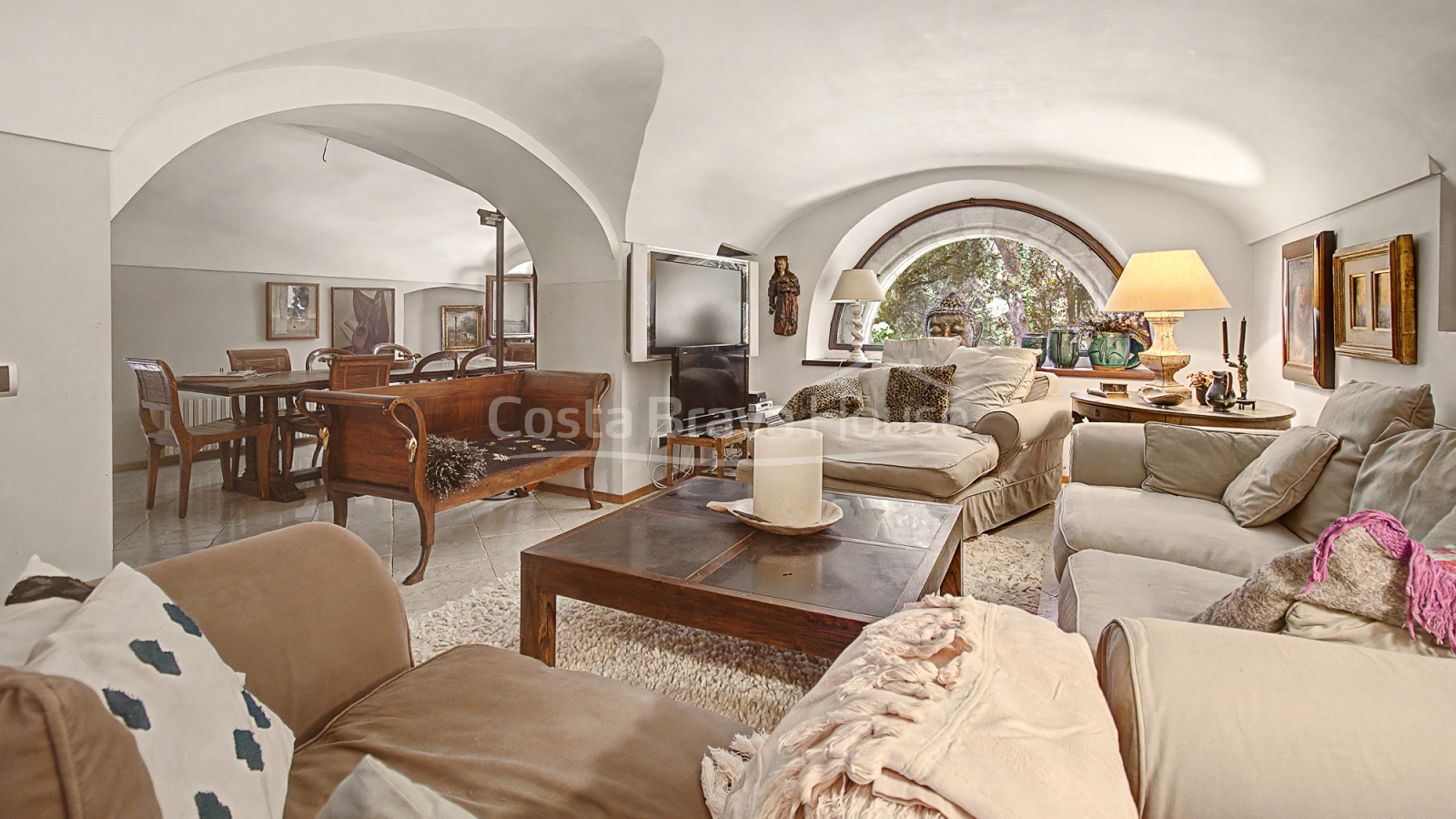 Historische boerderij in Sant Gregori met een landgoed van 9 hectare, middeleeuwse architectuur en volledige privacy