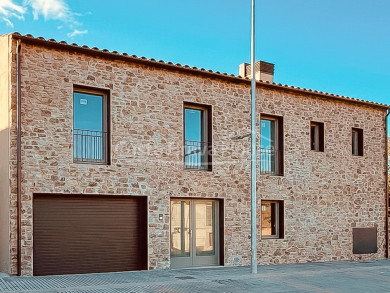 Promoción exclusiva de 12 casas de lujo en Pals, Costa Brava, con jardín y piscina privada