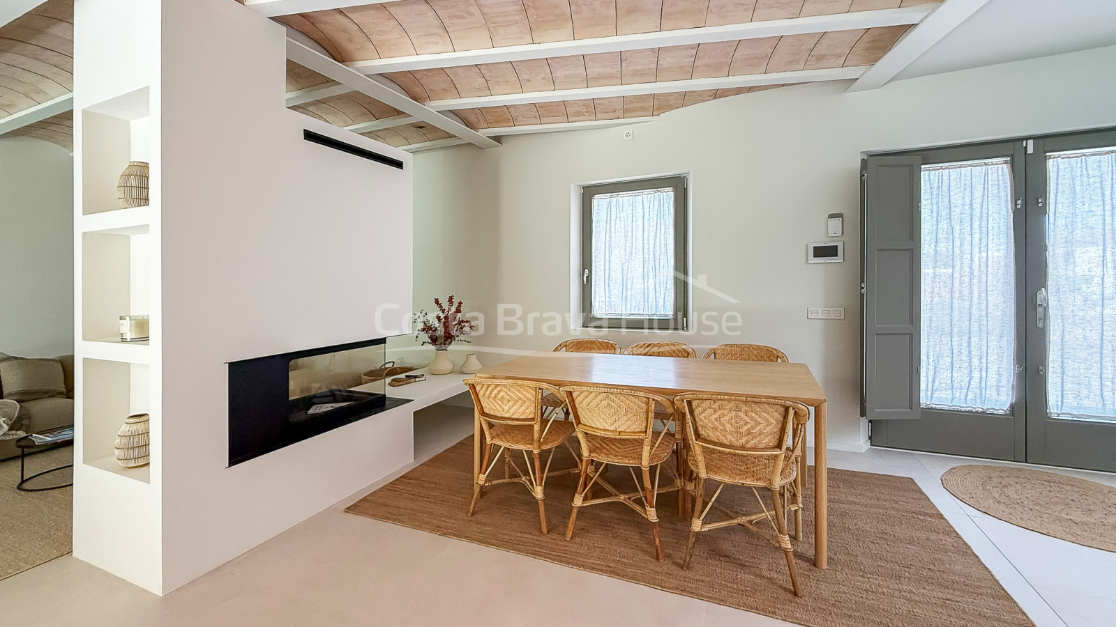 Casa obra nova a Pals. Piscina privada i jardí