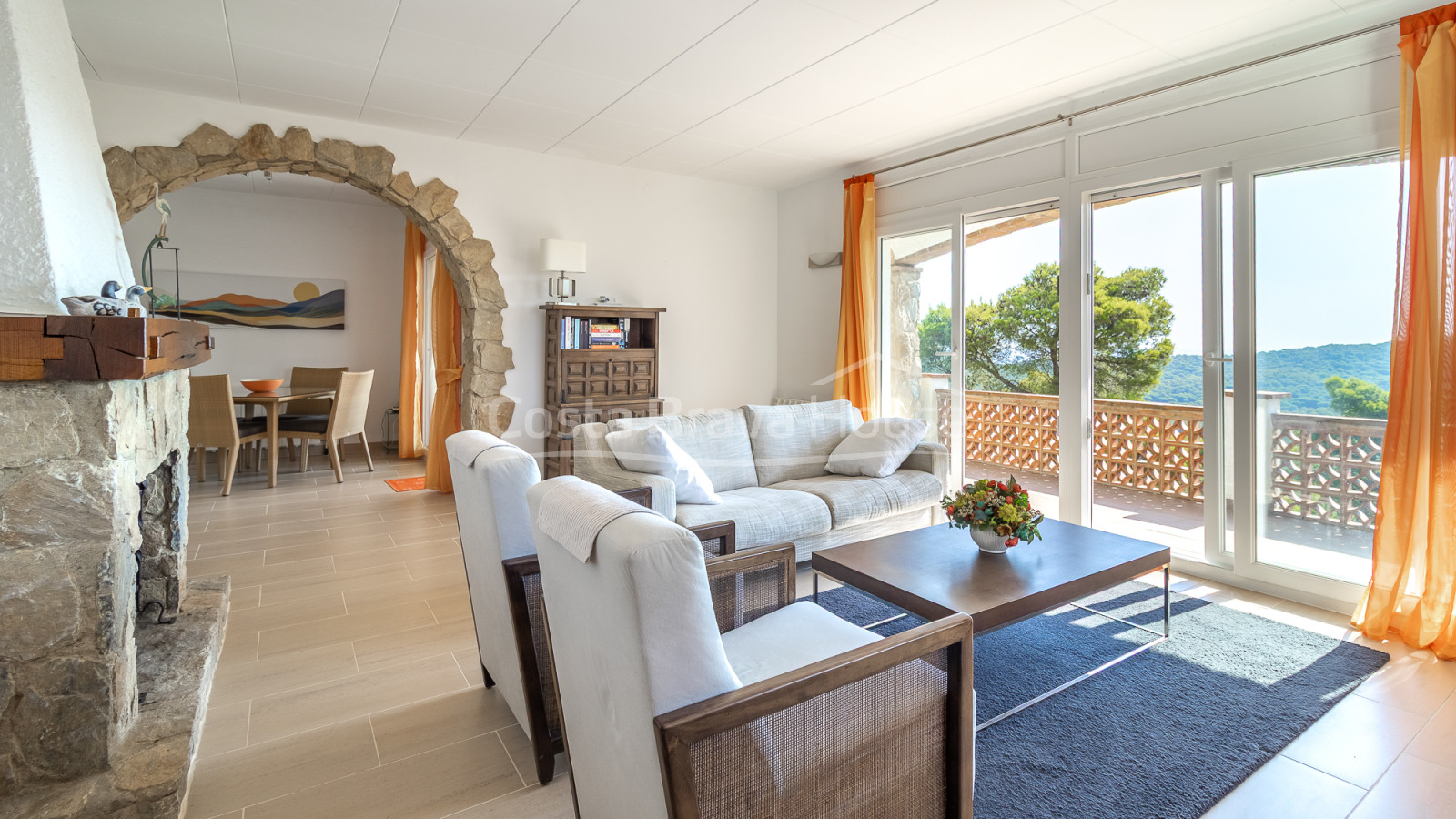 Maison à Pals divisée en trois appartements avec vue mer, piscine privée et terrasses