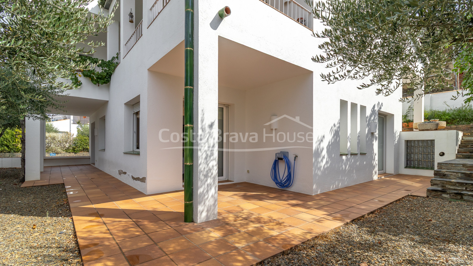 Maison individuelle à Cadaqués avec jardin, garage pour six voitures et près de la plage