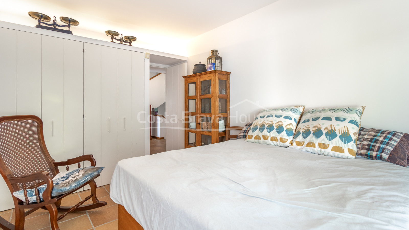 Maison individuelle à Cadaqués avec jardin, garage pour six voitures et près de la plage