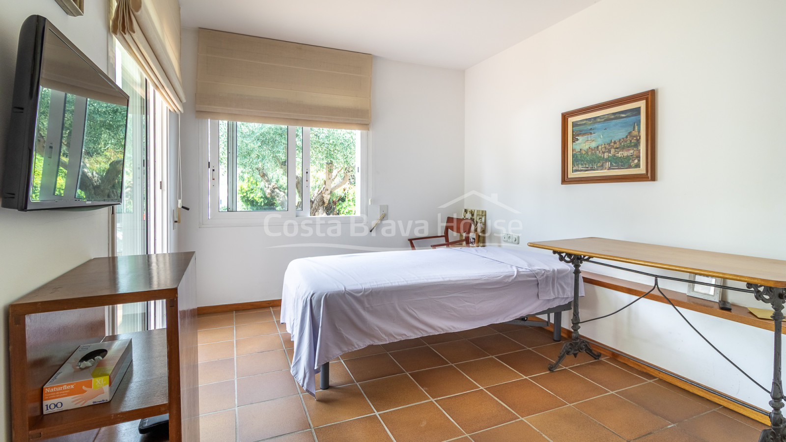 Casa unifamiliar a Cadaqués amb jardí, garatge per a sis cotxes i a prop de la platja