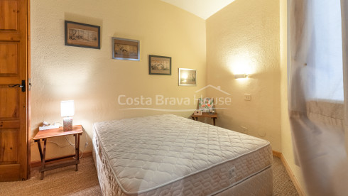 Apartament a Cap Sa Sal, Begur, en primera línia de mar amb terrassa i vistes al Mediterrani