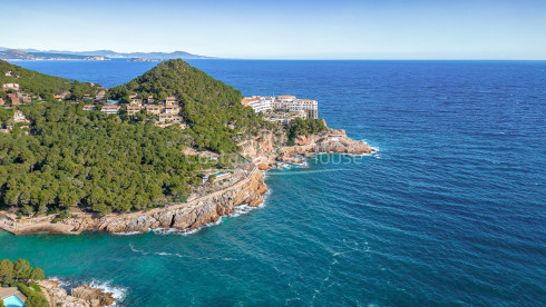Appartement à Cap Sa Sal, Begur, en première ligne de mer avec terrasse et vue Méditerranée