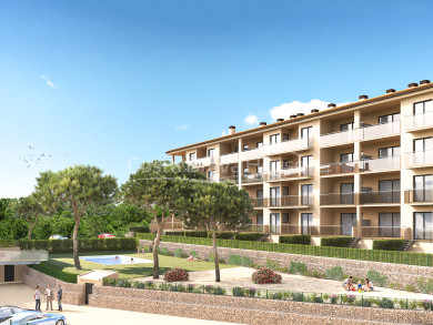 Apartaments d’obra nova a Pals a prop de la platja, amb piscina i terrasses al costat d’instal·lacions de golf i tennis