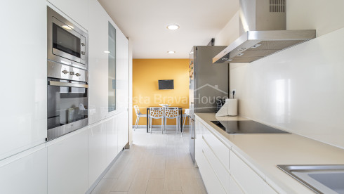 Maison individuelle à Calonge avec piscine privée, grand jardin et quatre chambres