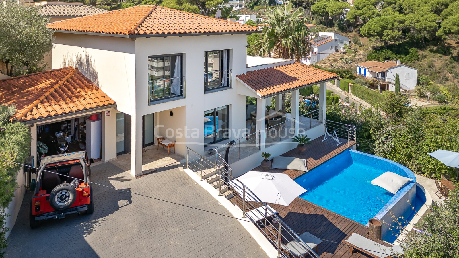 Casa independent a Pals amb piscina privada, a prop de la platja i vistes al mar