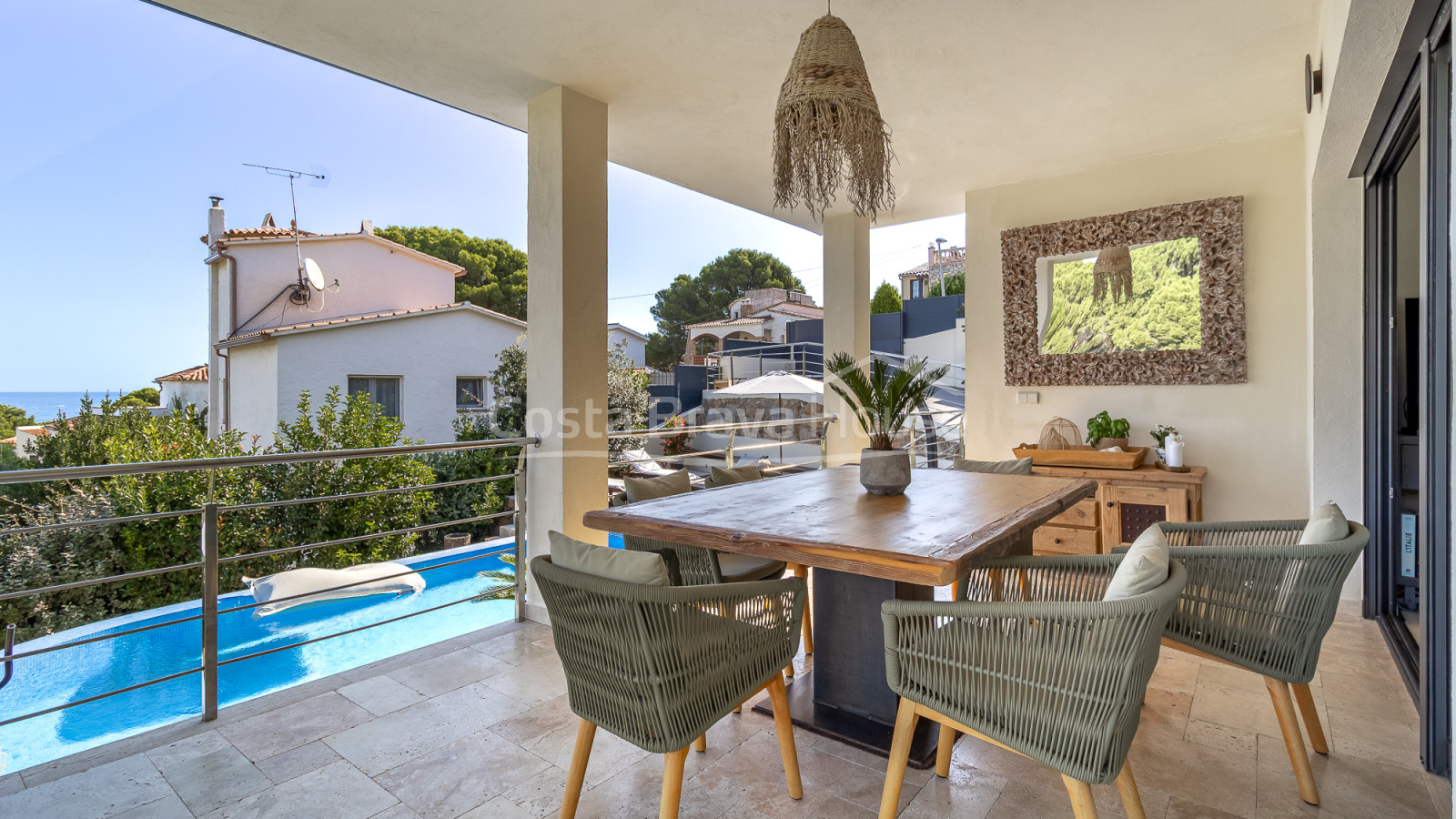 Casa independent a Pals amb piscina privada, a prop de la platja i vistes al mar