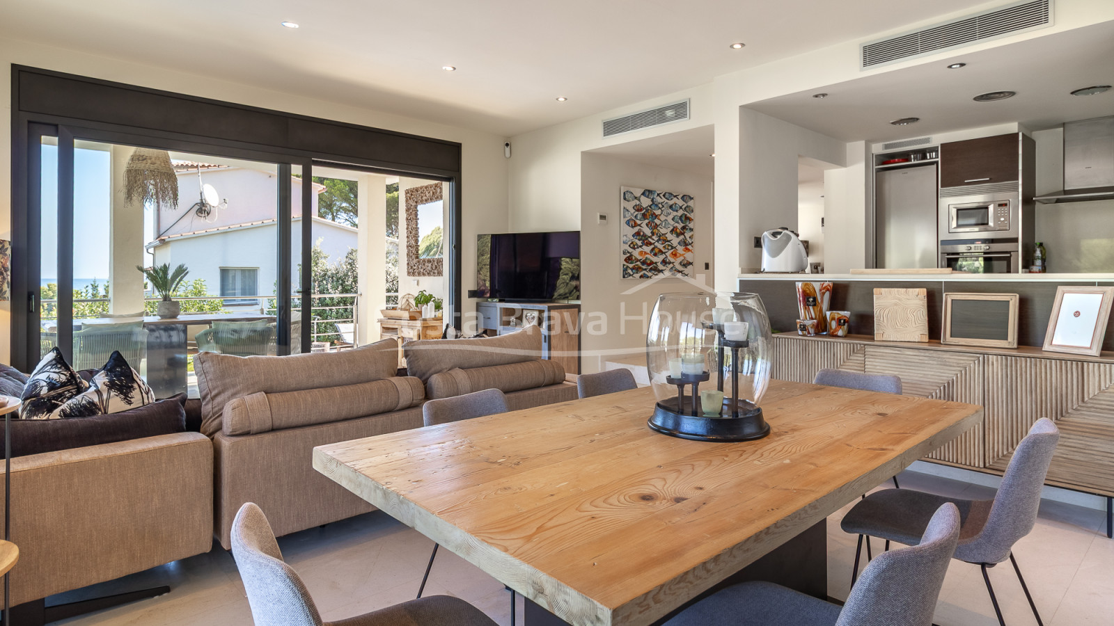 Detached house in Pals with private pool, near the beach and with sea views