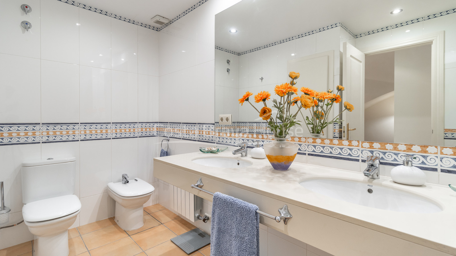 Casa adosada en Palafrugell con jardín, piscina privada y amplio garaje cerrado
