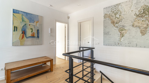 Villa te koop in Tamariu met zeezicht, privézwembad, terrassen en garage