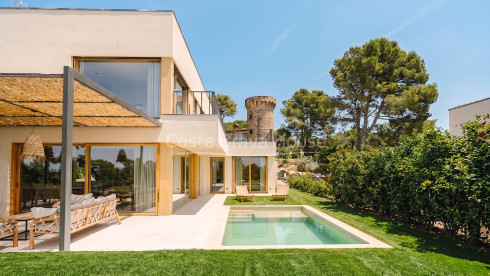 Sustainable villa for sale in Begur