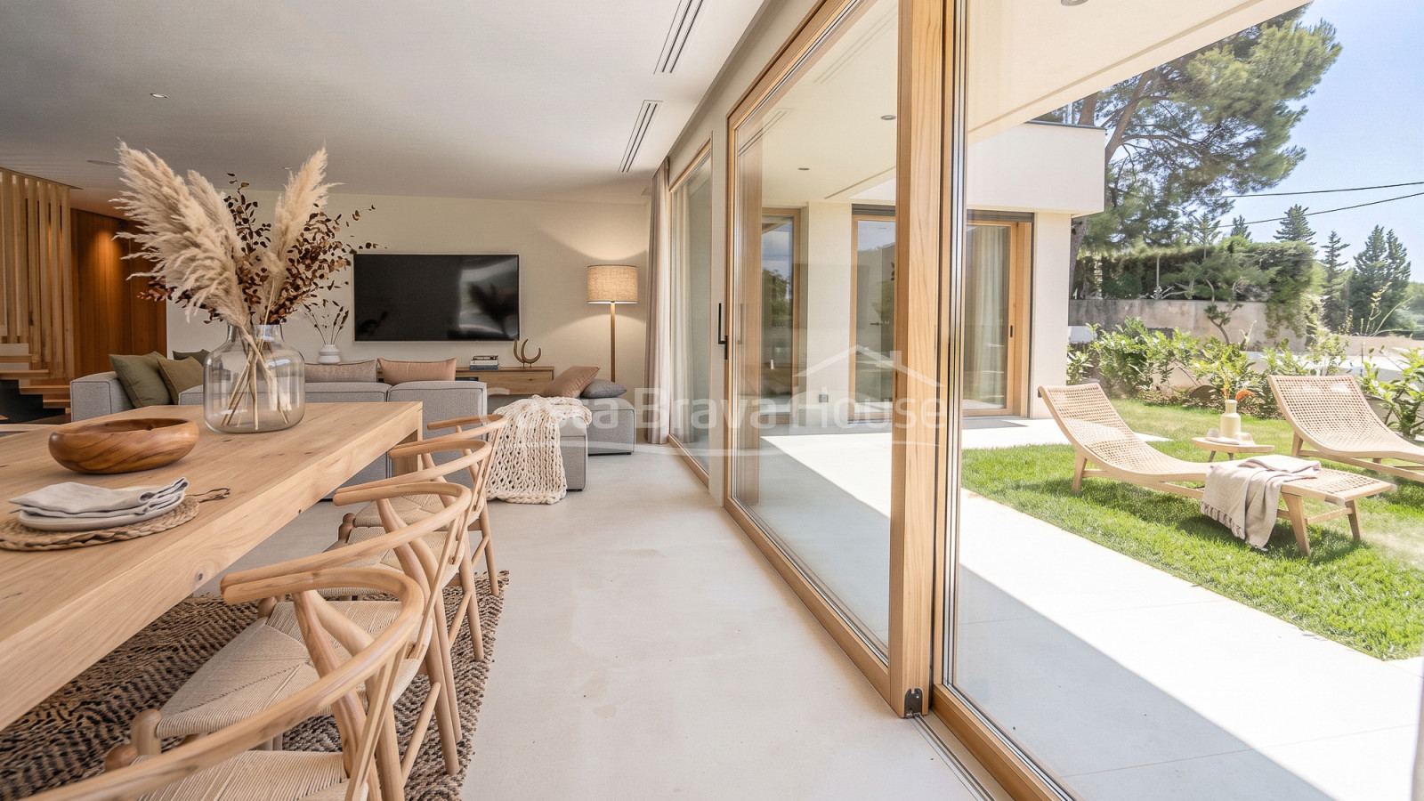 Sustainable villa for sale in Begur