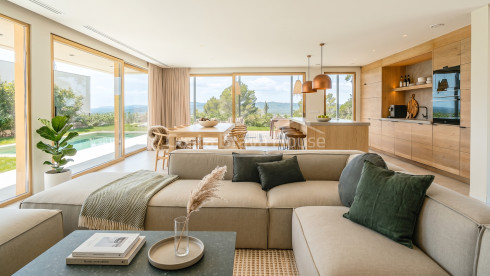 Duurzame villa te koop in Begur