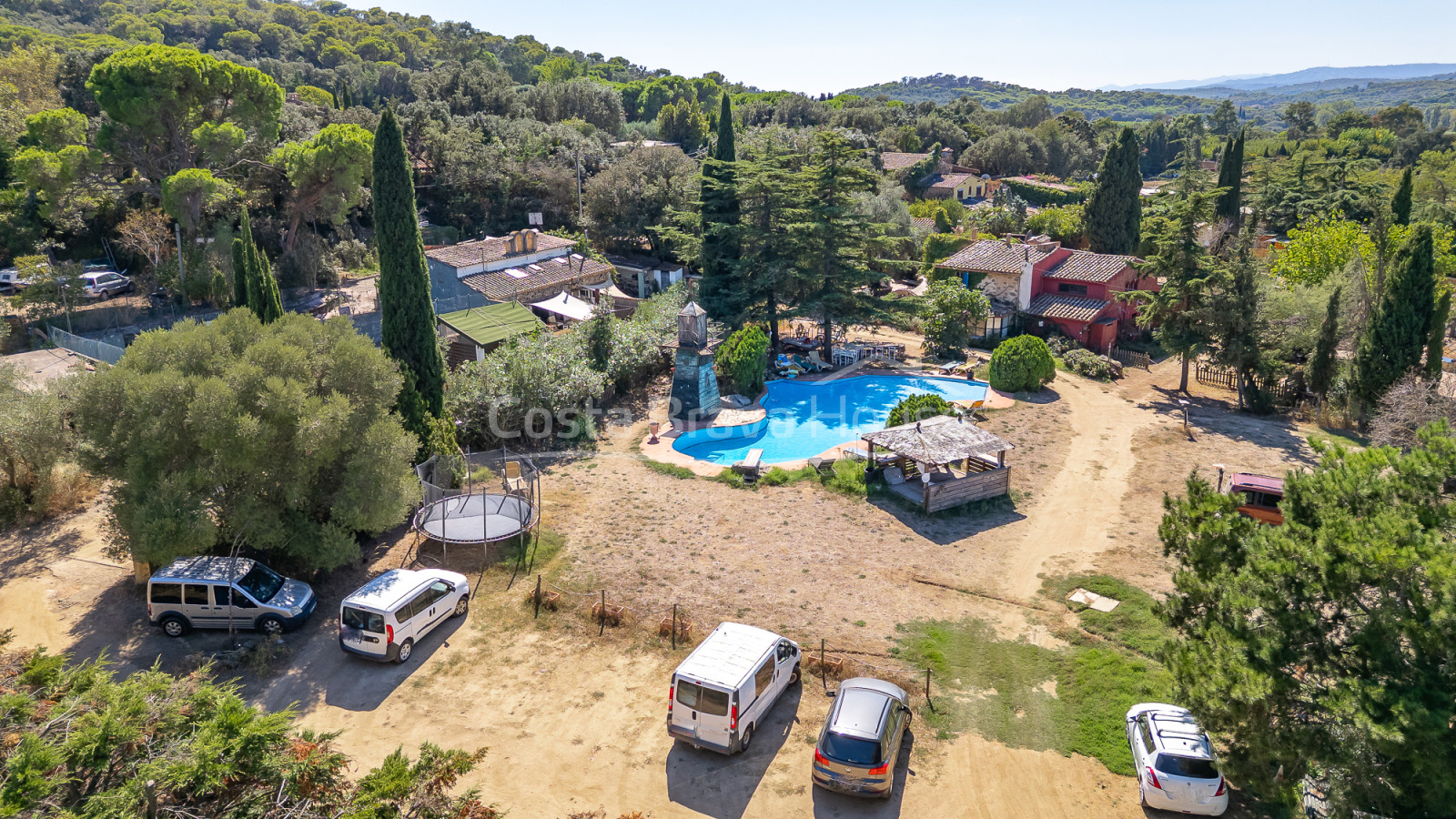 Propriété restaurée du S. XV à vendre près de Calella de Palafrugell
